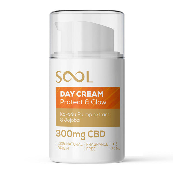 SOOL Crema de día CBD 300 mg Protect & Glow Espectro amplio (50 ml) | NaturaPoint